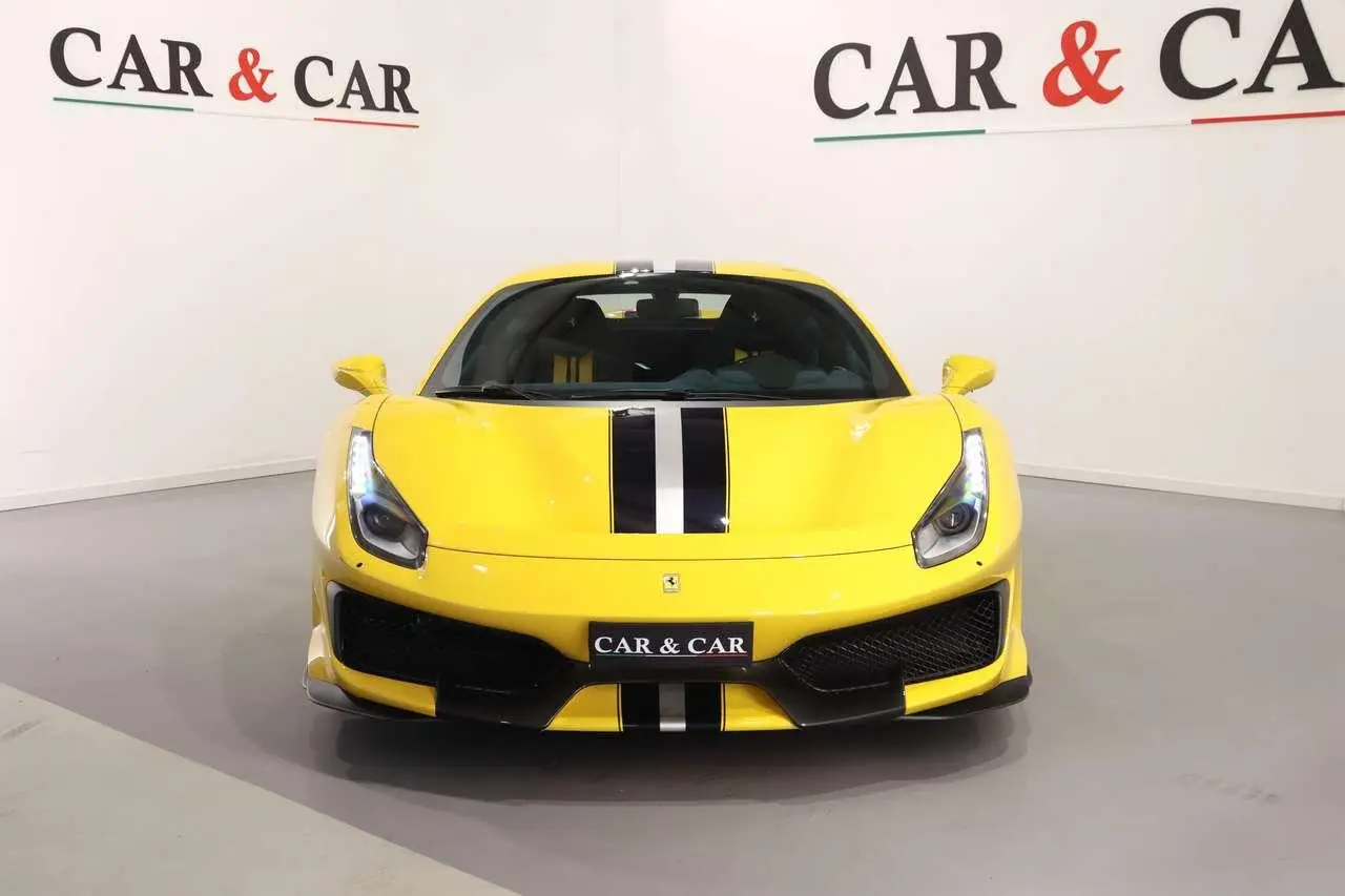 Photo 1 : Ferrari 488 2019 Essence