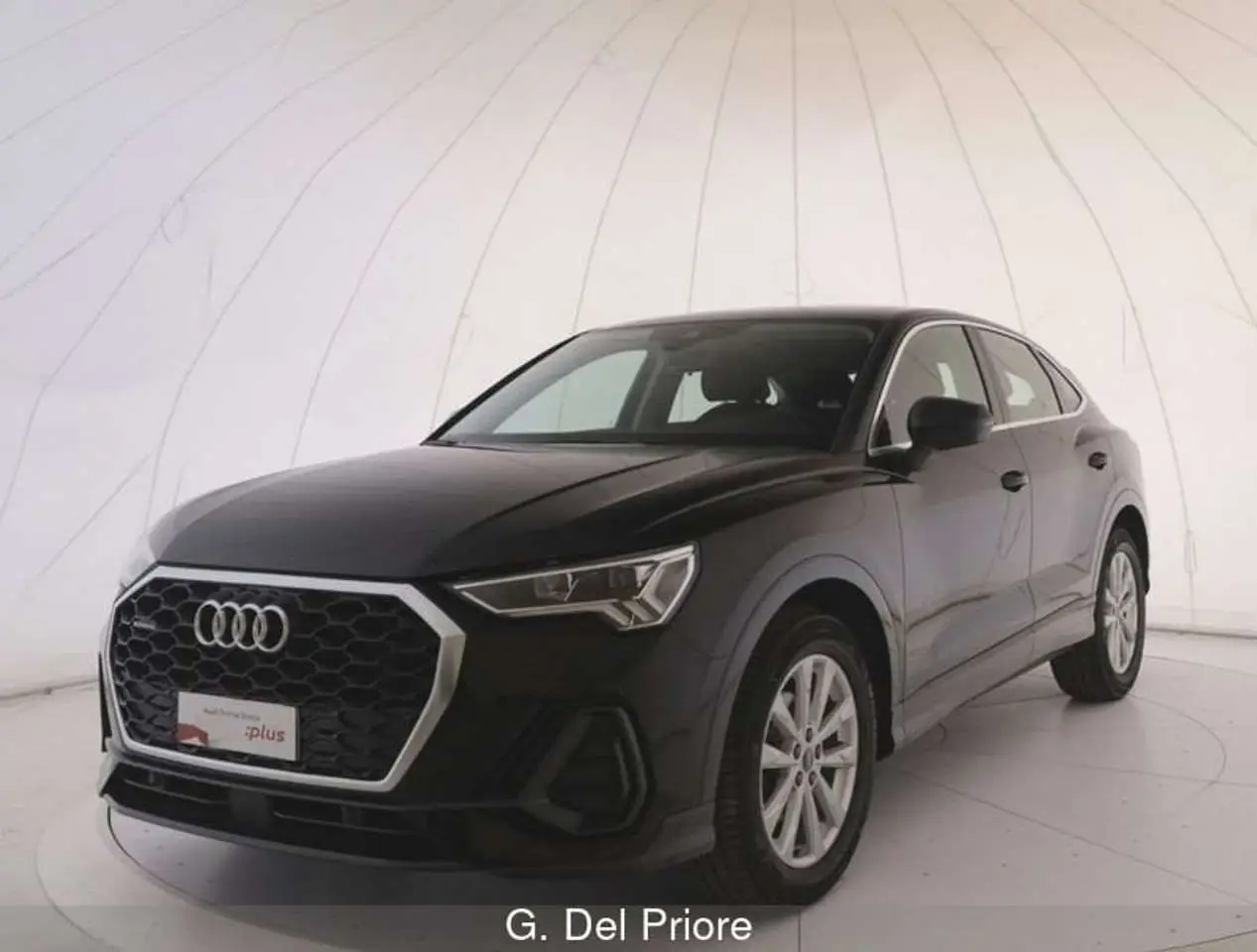 Photo 1 : Audi Q3 2020 Diesel