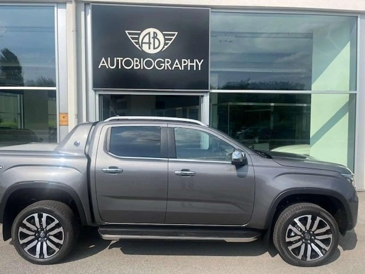 Photo 1 : Volkswagen Amarok 2024 Diesel