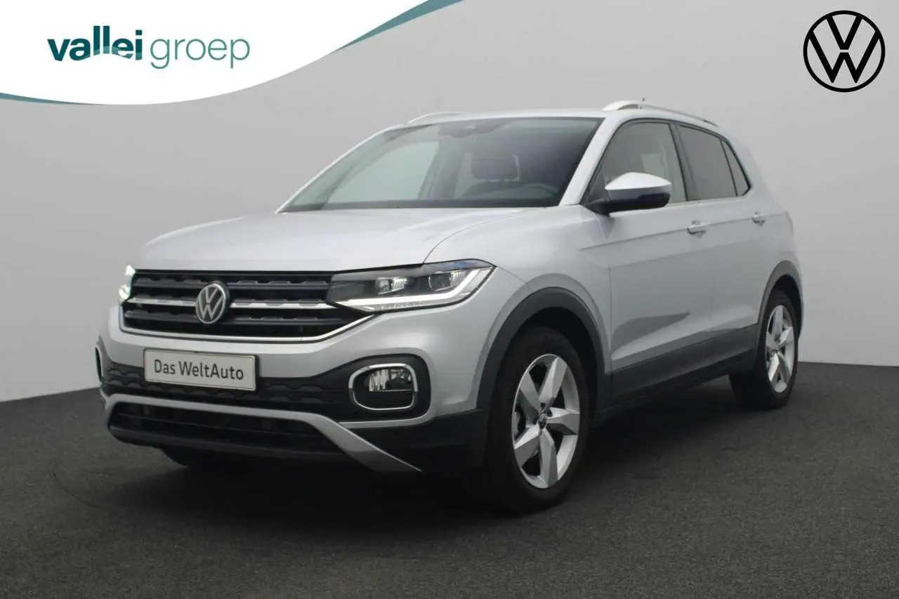 Photo 1 : Volkswagen T-cross 2023 Essence