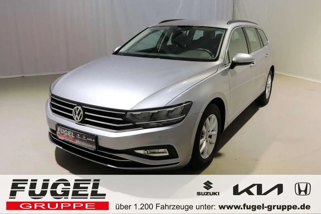 Photo 1 : Volkswagen Passat 2020 Diesel