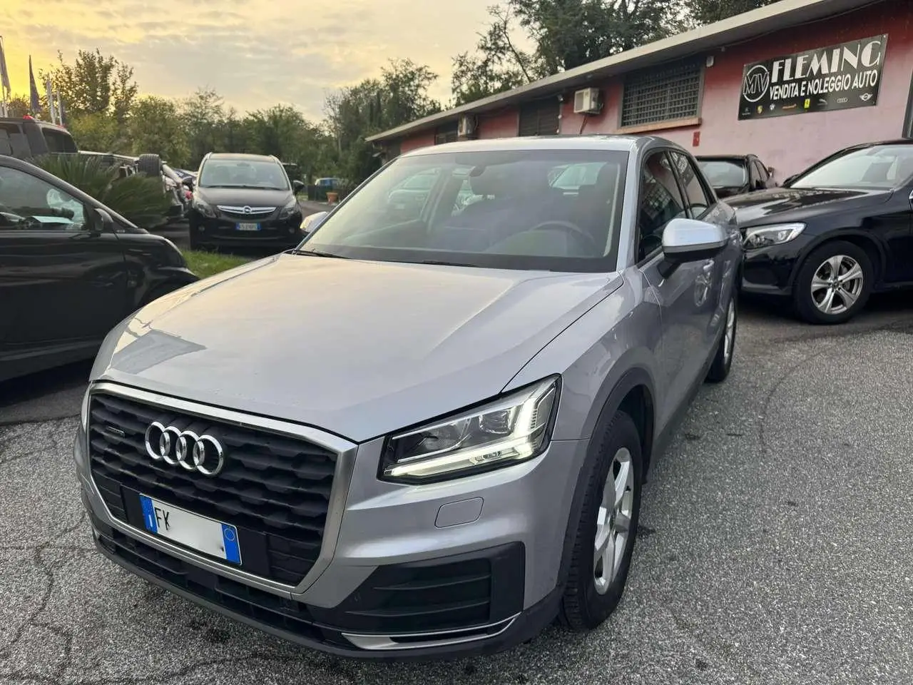 Photo 1 : Audi Q2 2017 Diesel