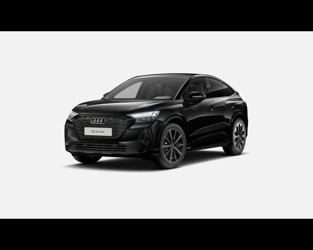 Photo 1 : Audi Q4 2024 Électrique