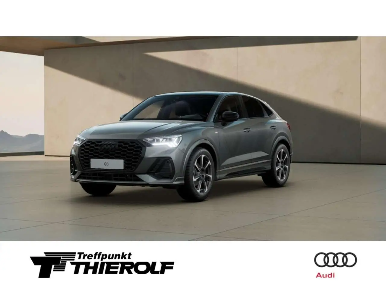 Photo 1 : Audi Q3 2024 Essence