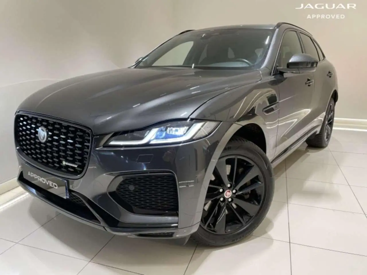 Photo 1 : Jaguar F-pace 2022 Others