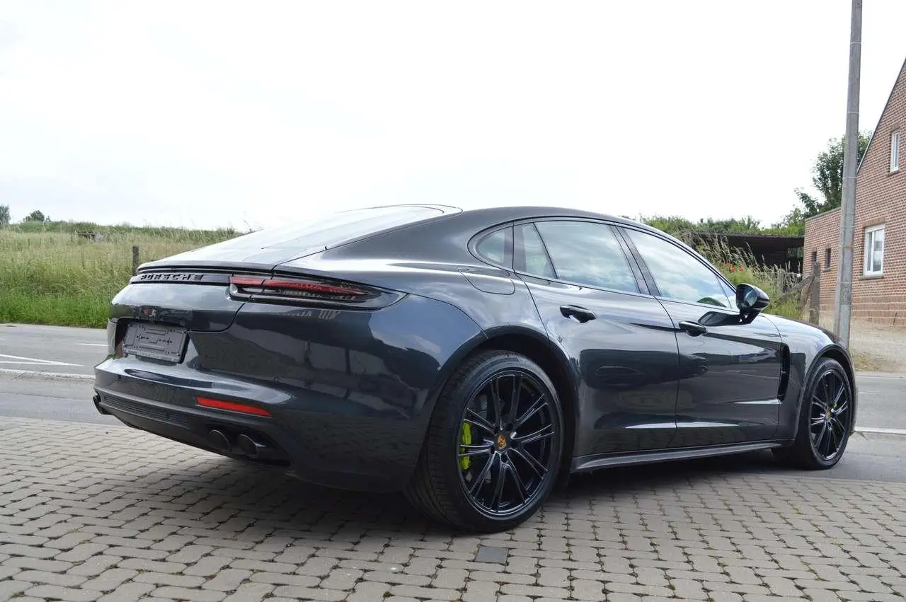 Photo 1 : Porsche Panamera 2019 Hybrid