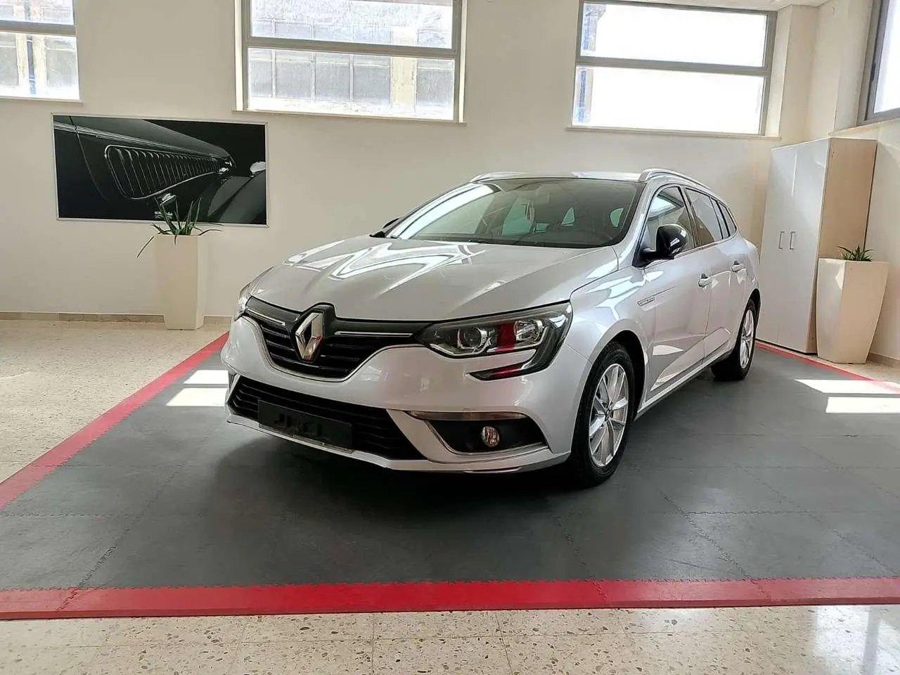 Photo 1 : Renault Megane 2018 Diesel