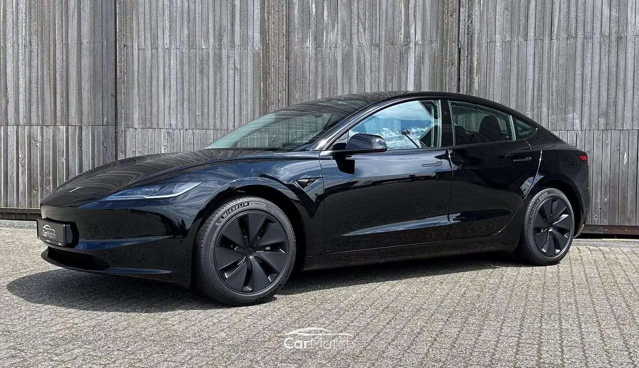 Photo 1 : Tesla Model 3 2024 Electric