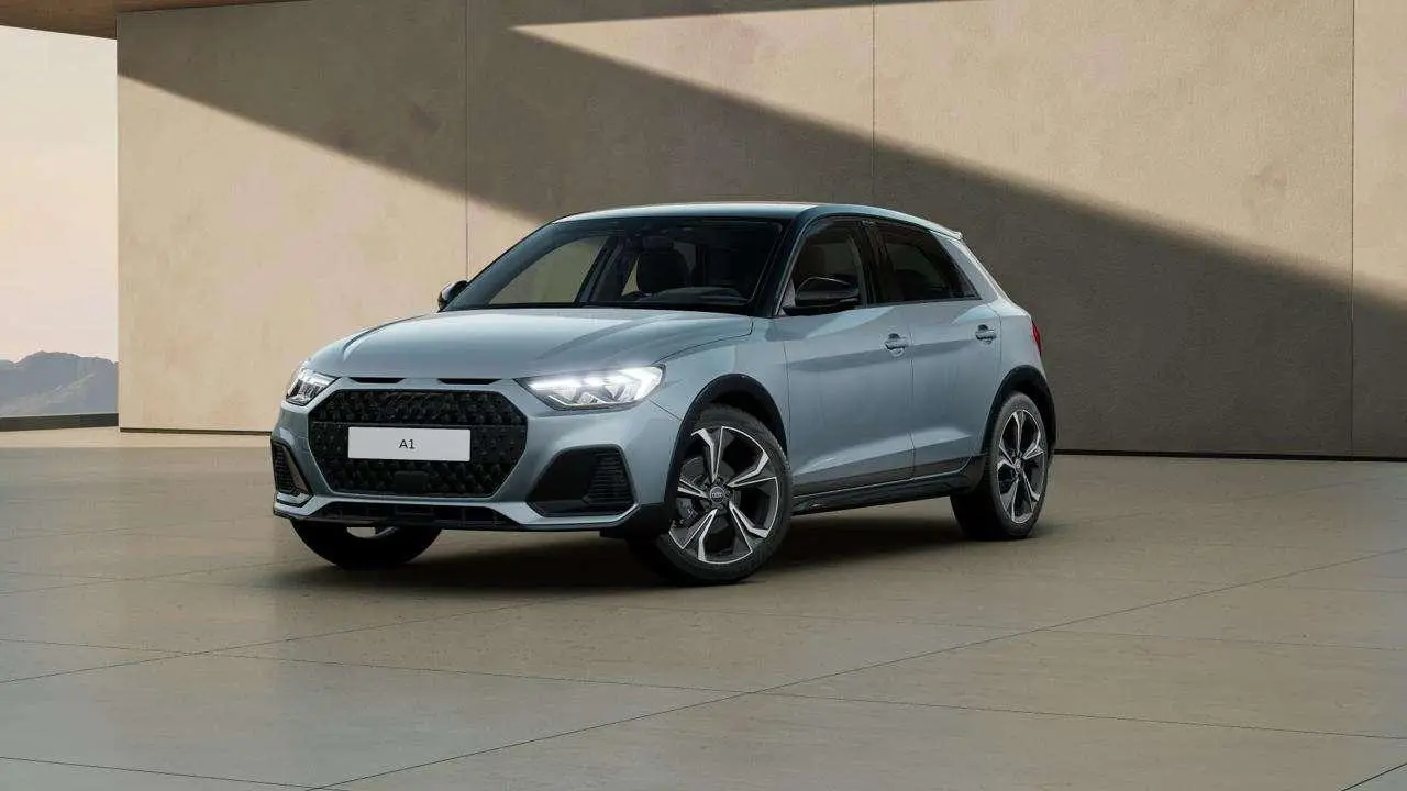 Photo 1 : Audi A1 2024 Petrol