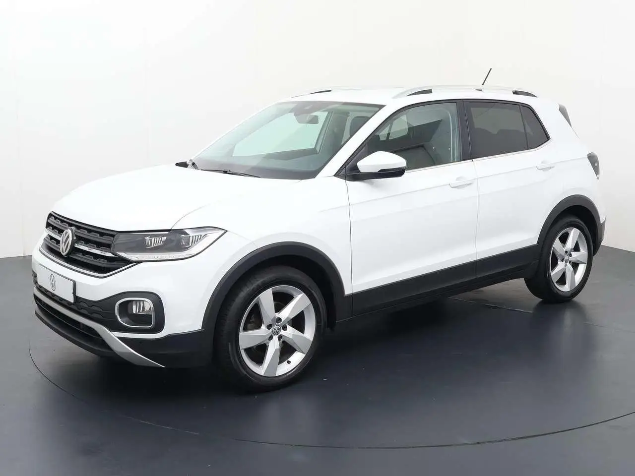 Photo 1 : Volkswagen T-cross 2019 Petrol