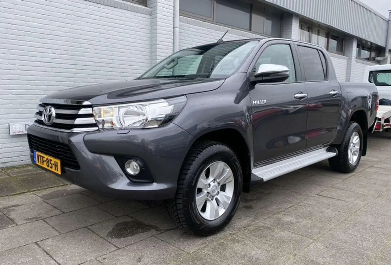 Photo 1 : Toyota Hilux 2019 Diesel