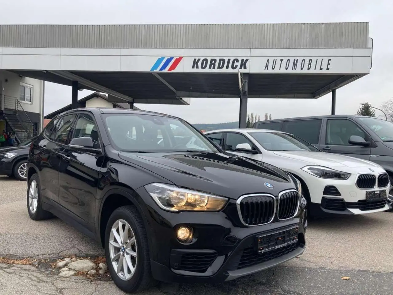 Photo 1 : Bmw X1 2018 Petrol