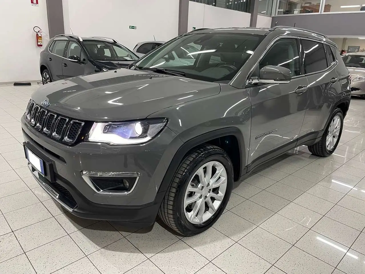 Photo 1 : Jeep Compass 2021 Hybrid