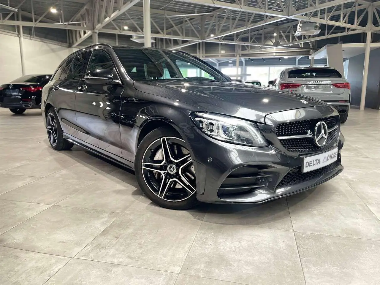 Photo 1 : Mercedes-benz Classe C 2019 Hybride