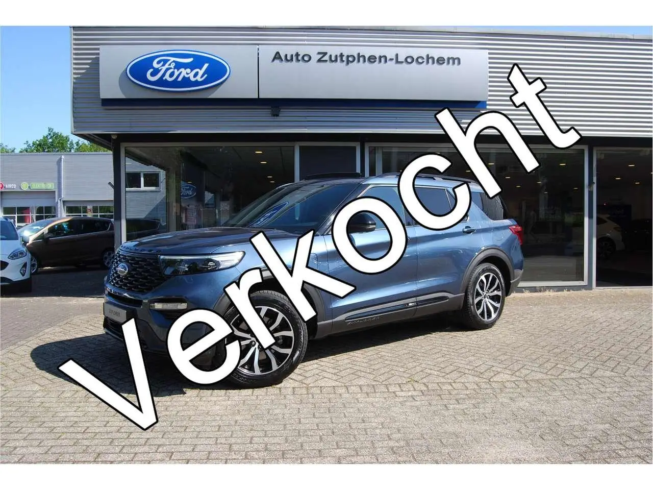 Photo 1 : Ford Explorer 2021 Hybrid