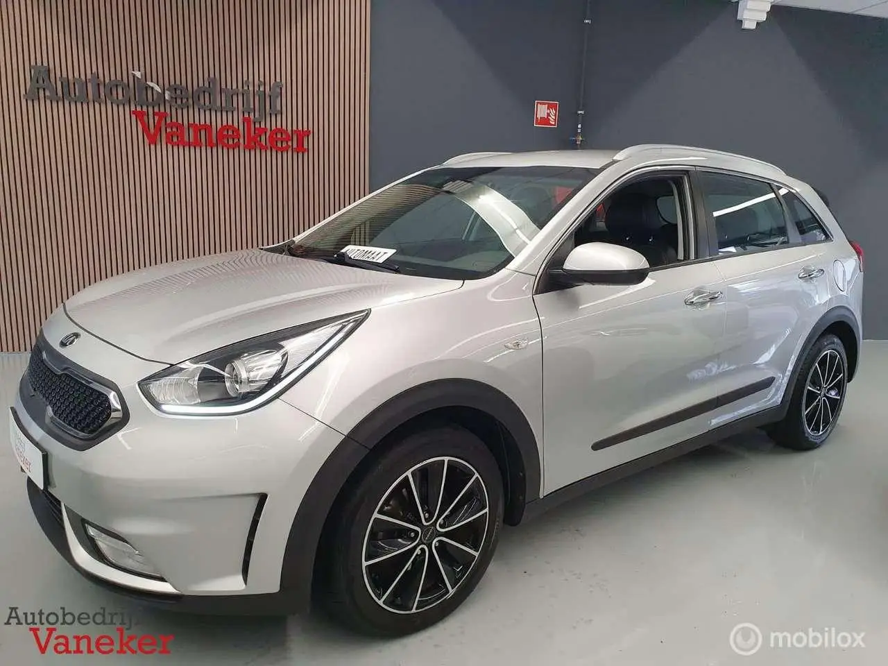 Photo 1 : Kia Niro 2018 Hybride