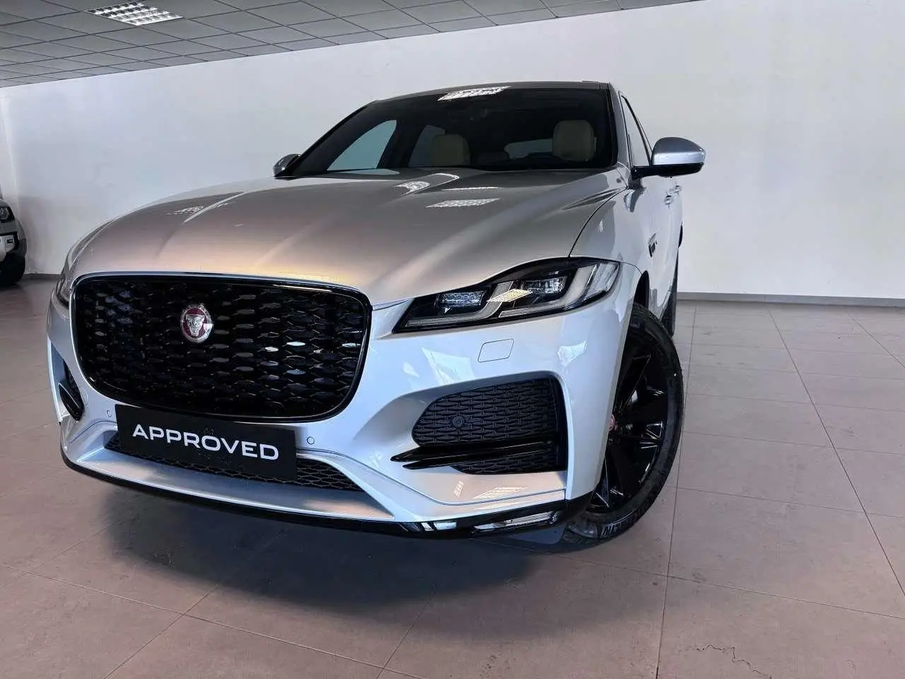 Photo 1 : Jaguar F-pace 2023 Diesel