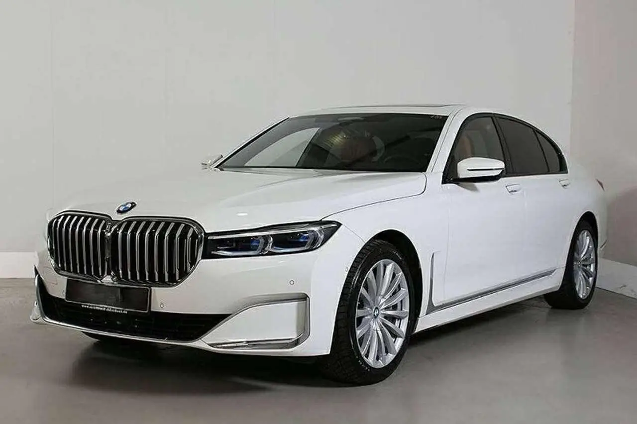 Photo 1 : Bmw Serie 7 2019 Petrol