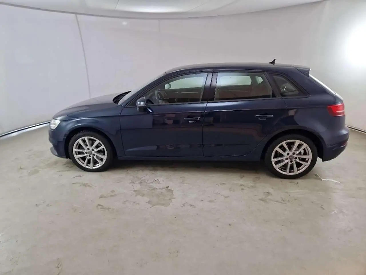 Photo 1 : Audi A3 2019 Diesel