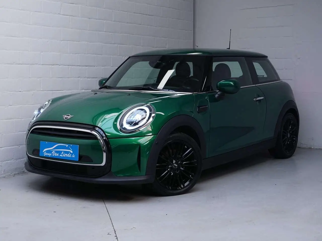 Photo 1 : Mini One 2021 Petrol