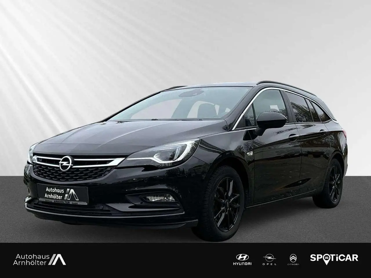 Photo 1 : Opel Astra 2019 Petrol