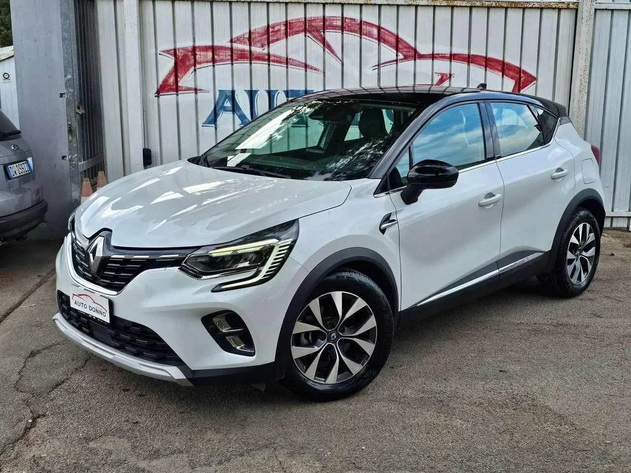 Photo 1 : Renault Captur 2021 Hybride