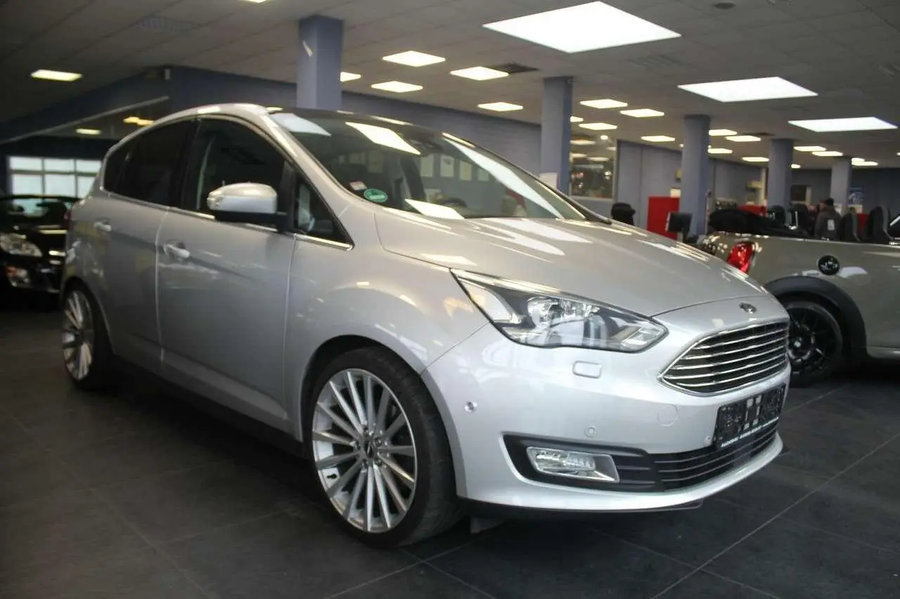 Photo 1 : Ford C-max 2019 Essence