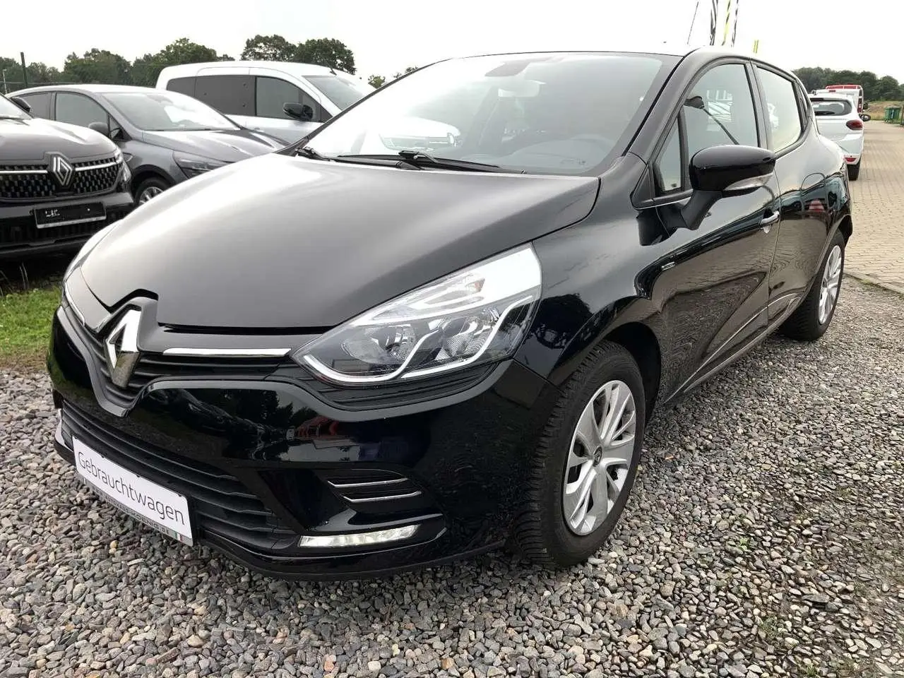 Photo 1 : Renault Clio 2018 Petrol