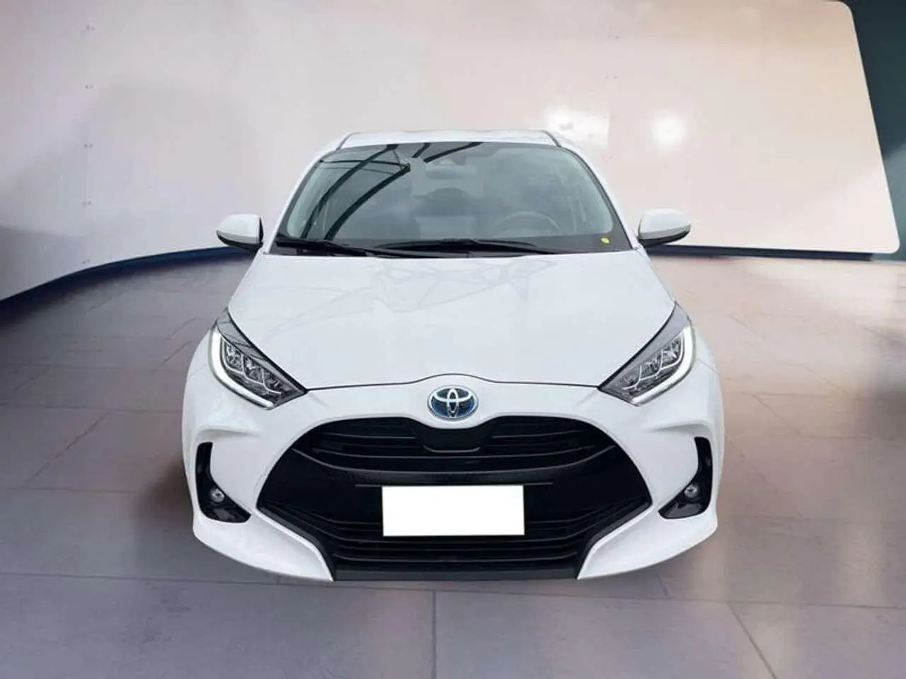 Photo 1 : Toyota Yaris 2021 Hybride