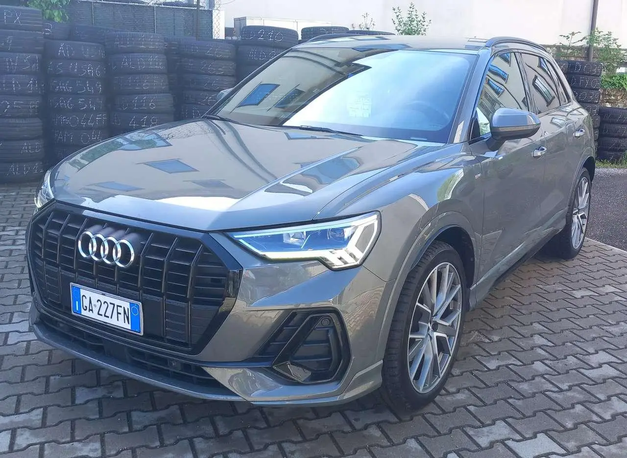 Photo 1 : Audi Q3 2020 Diesel