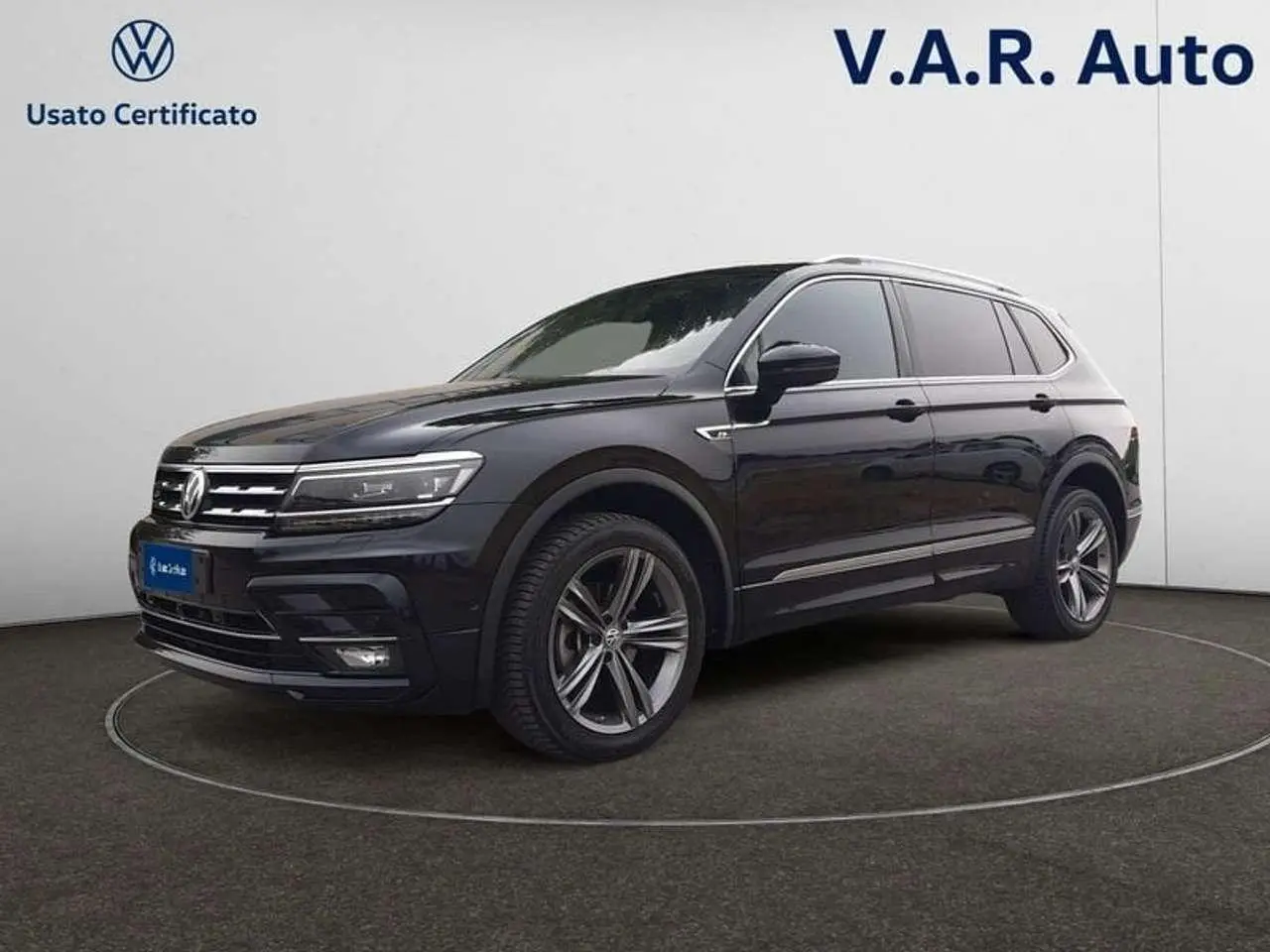 Photo 1 : Volkswagen Tiguan 2020 Diesel