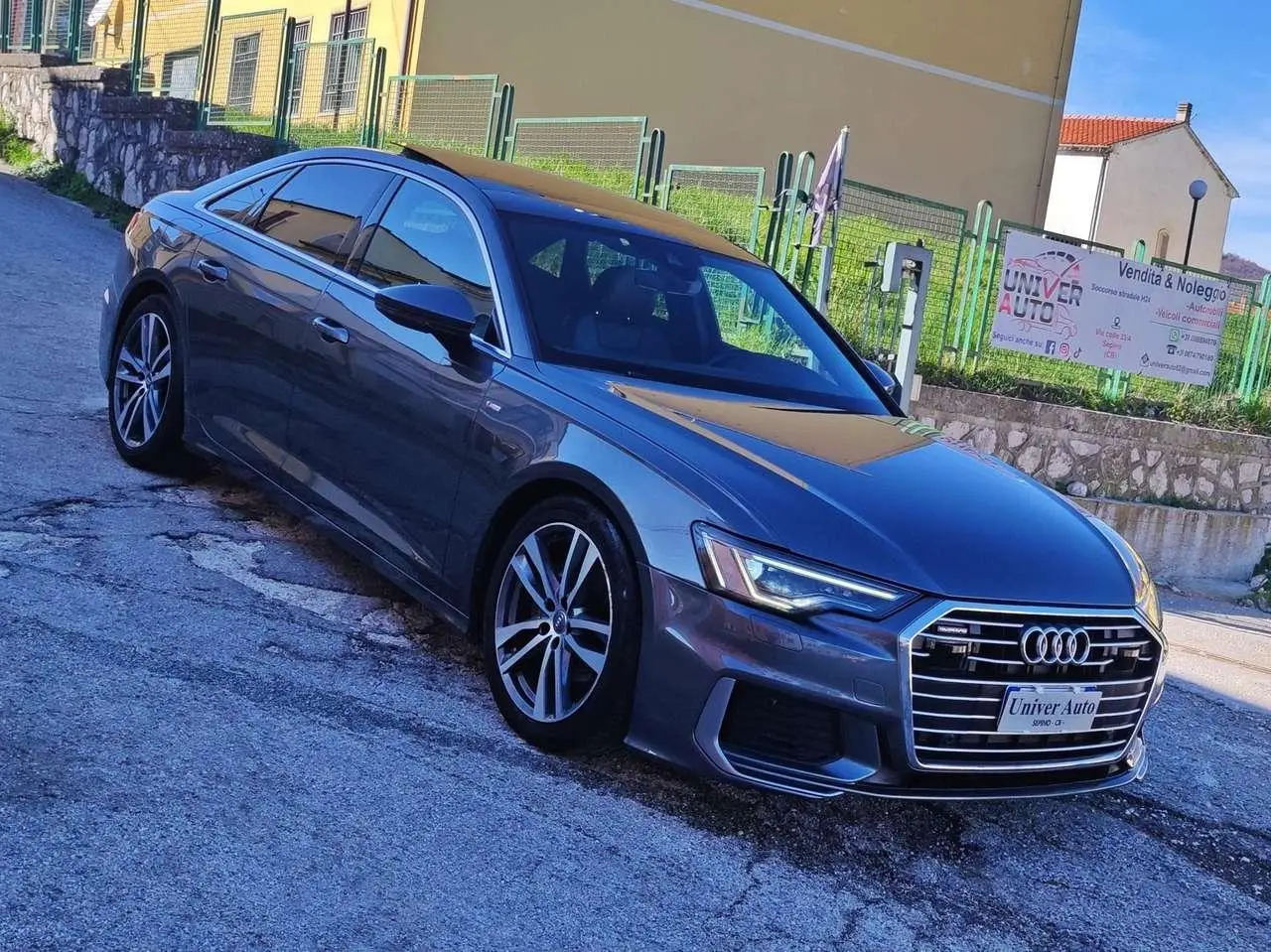 Photo 1 : Audi A6 2019 Hybrid