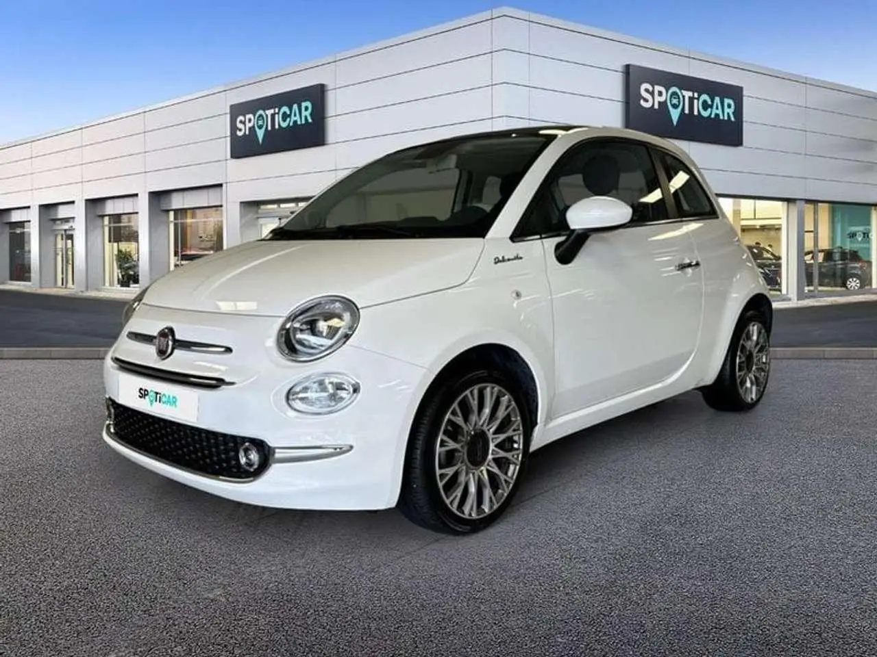 Photo 1 : Fiat 500 2023 Essence