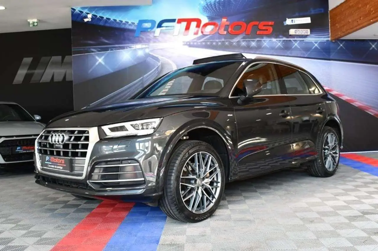 Photo 1 : Audi Q5 2017 Diesel