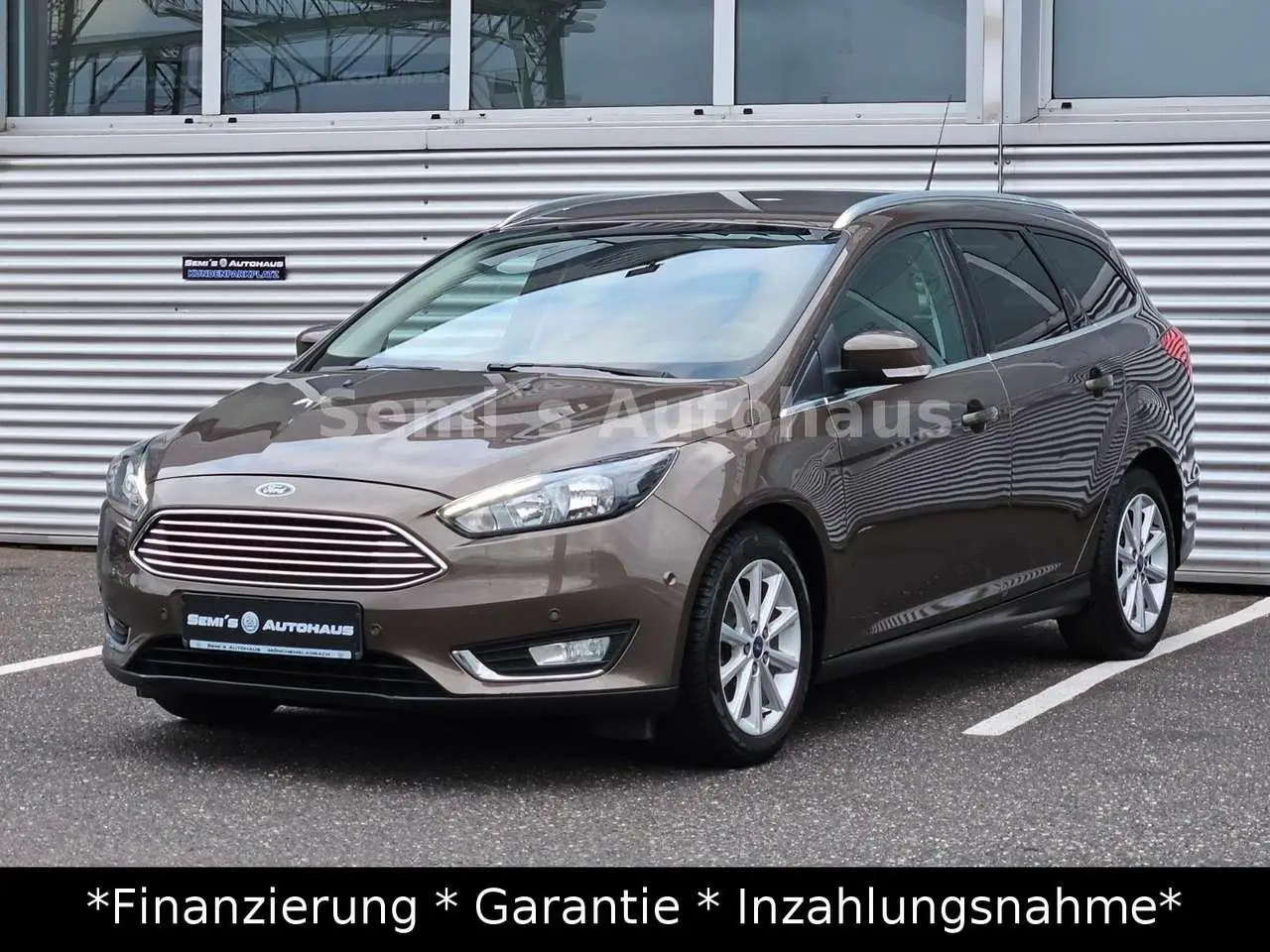 Photo 1 : Ford Focus 2016 Petrol