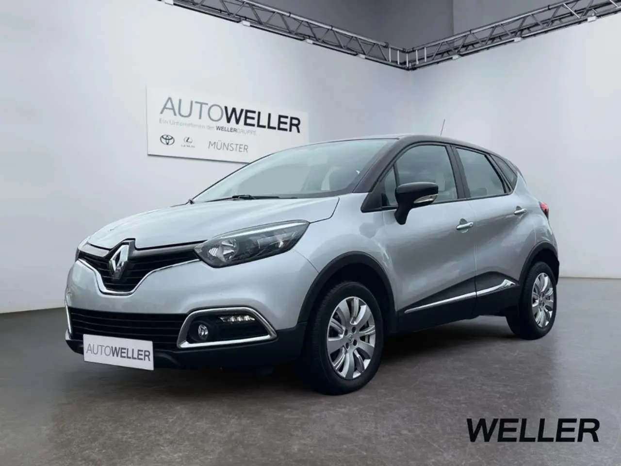 Photo 1 : Renault Captur 2016 Petrol