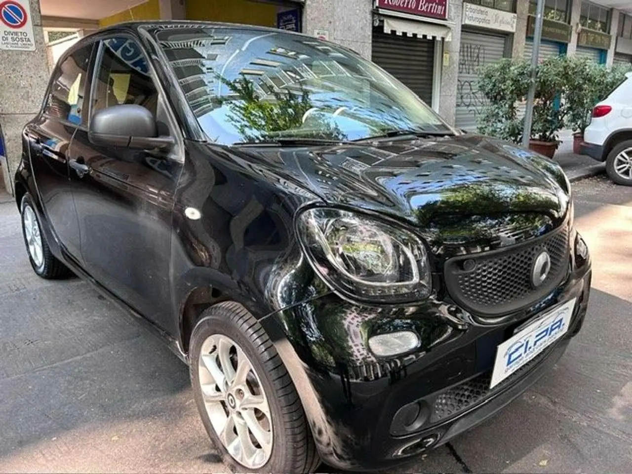 Photo 1 : Smart Forfour 2016 Essence