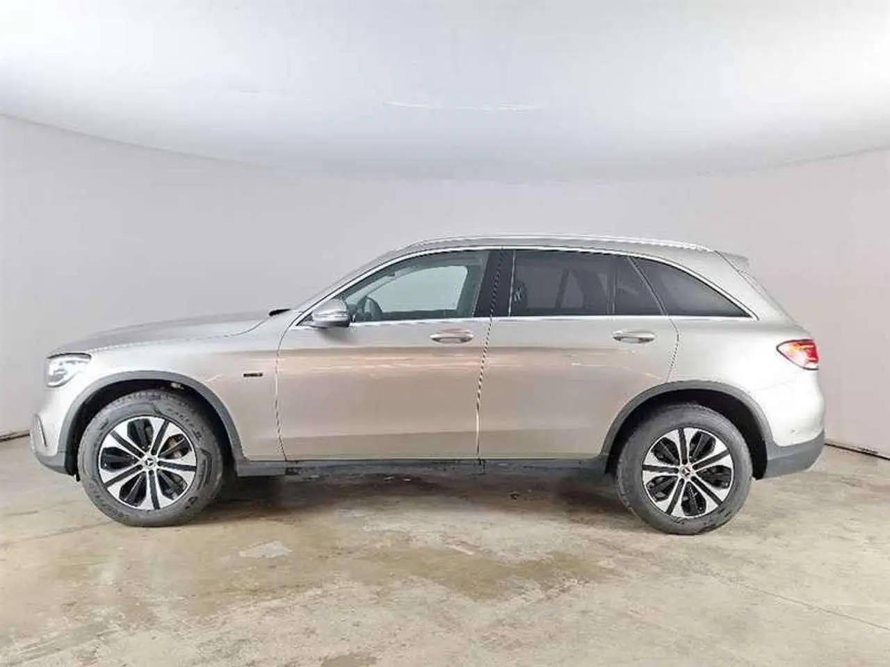 Photo 1 : Mercedes-benz Classe Glc 2020 Hybrid