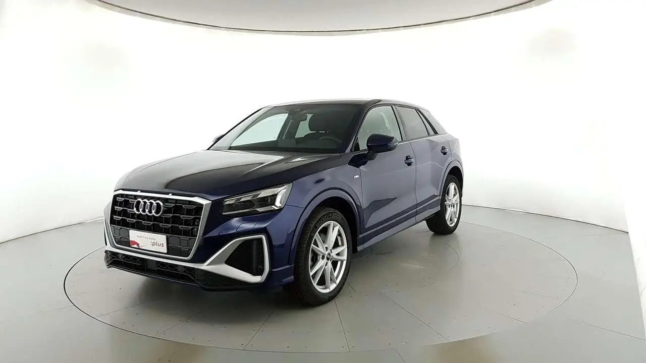 Photo 1 : Audi Q2 2023 Diesel