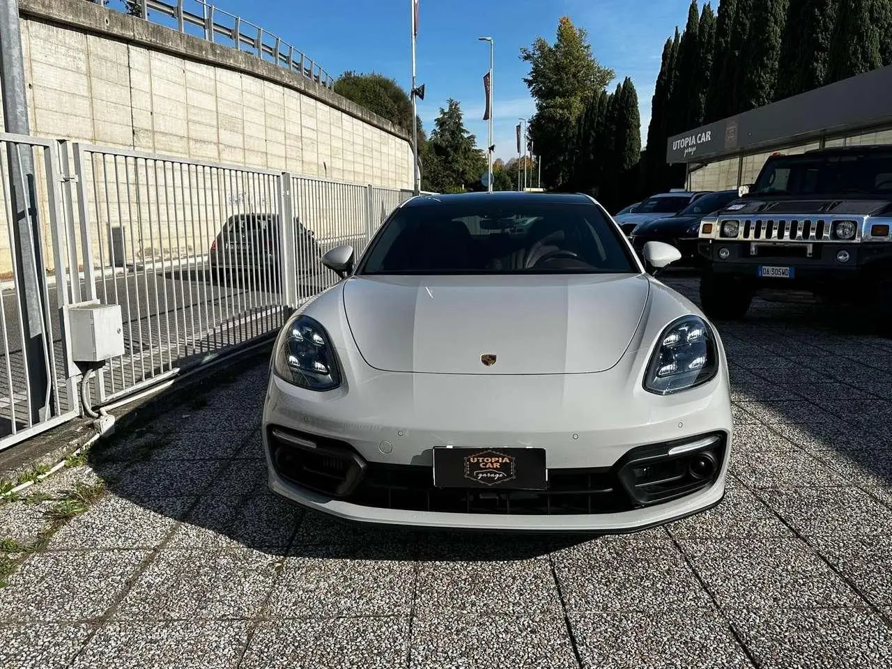 Photo 1 : Porsche Panamera 2020 Hybrid