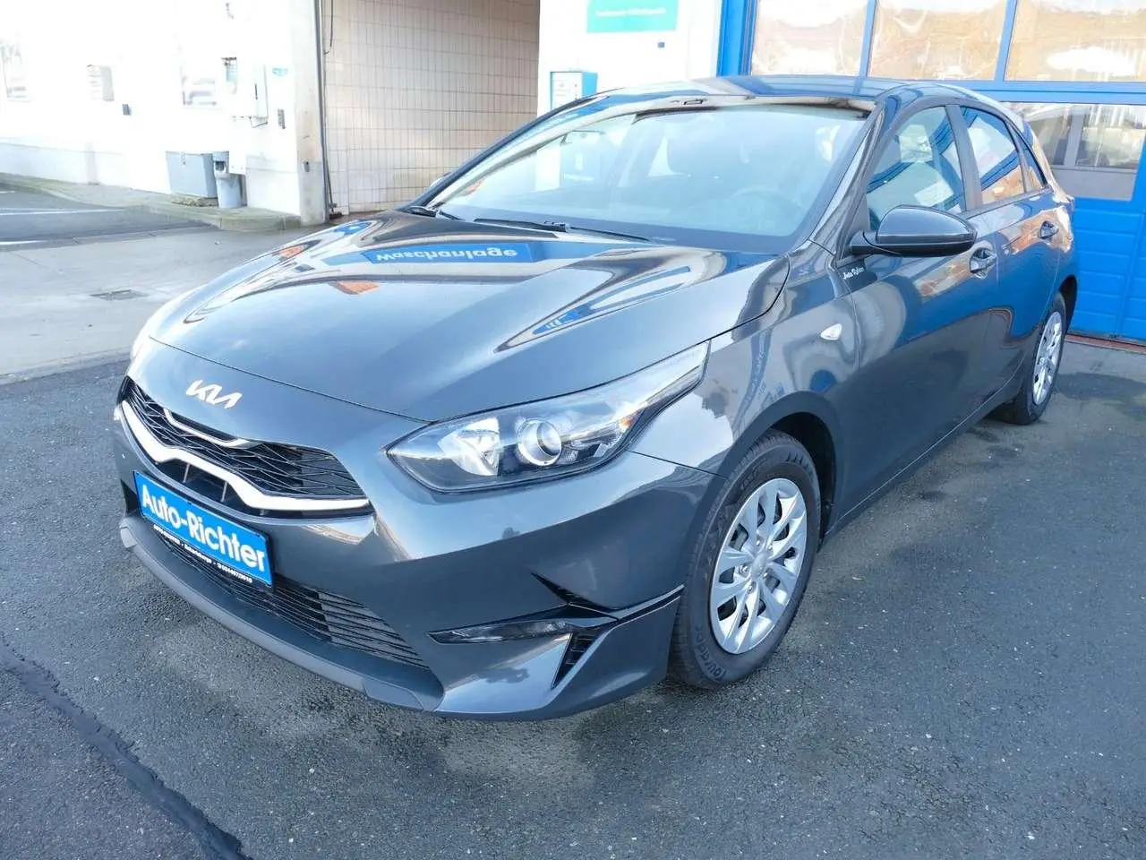 Photo 1 : Kia Ceed 2023 Petrol