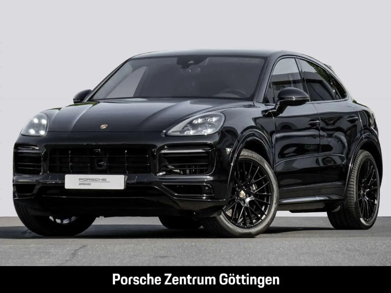 Photo 1 : Porsche Cayenne 2023 Petrol