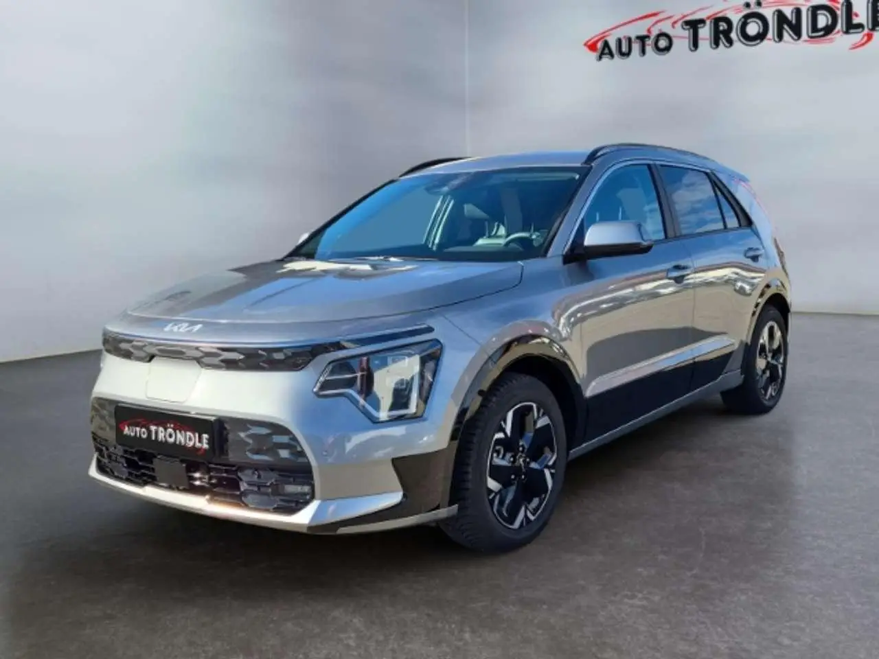 Photo 1 : Kia Niro 2024 Électrique