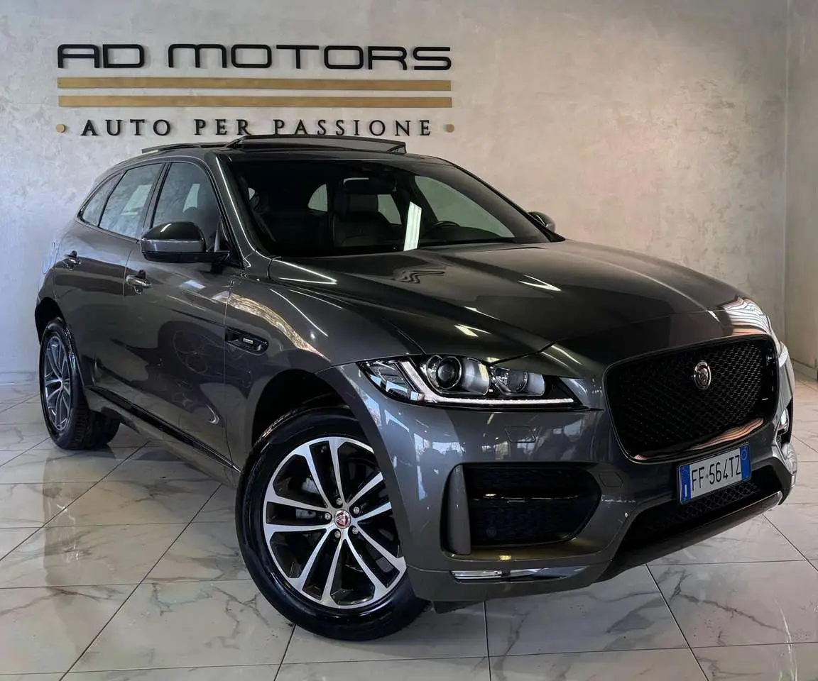 Photo 1 : Jaguar F-pace 2016 Diesel