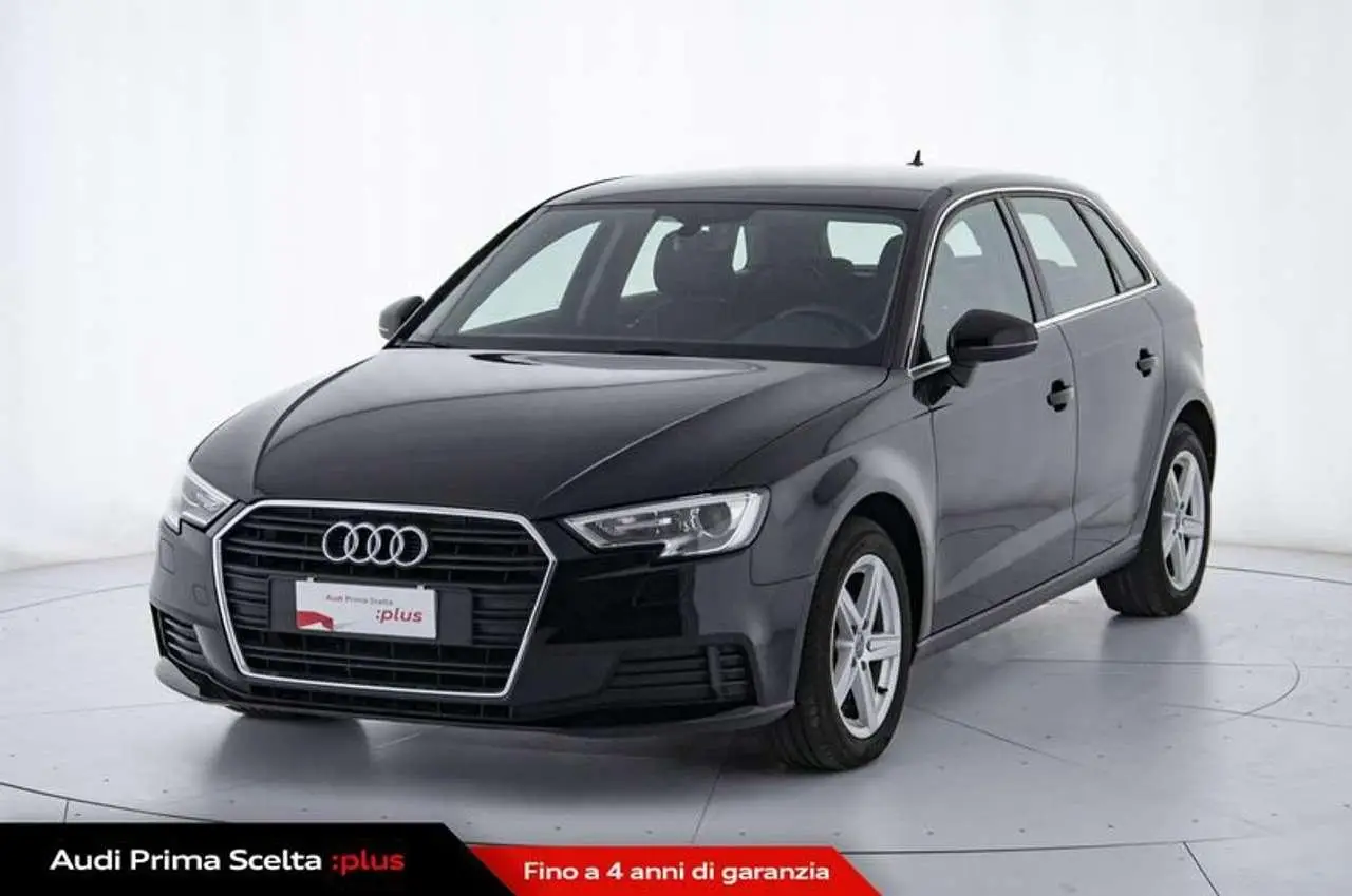 Photo 1 : Audi A3 2019 Diesel