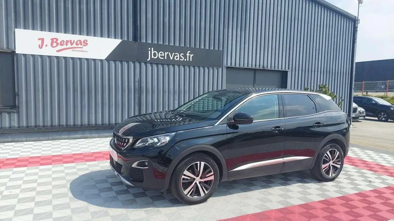 Photo 1 : Peugeot 3008 2019 Diesel