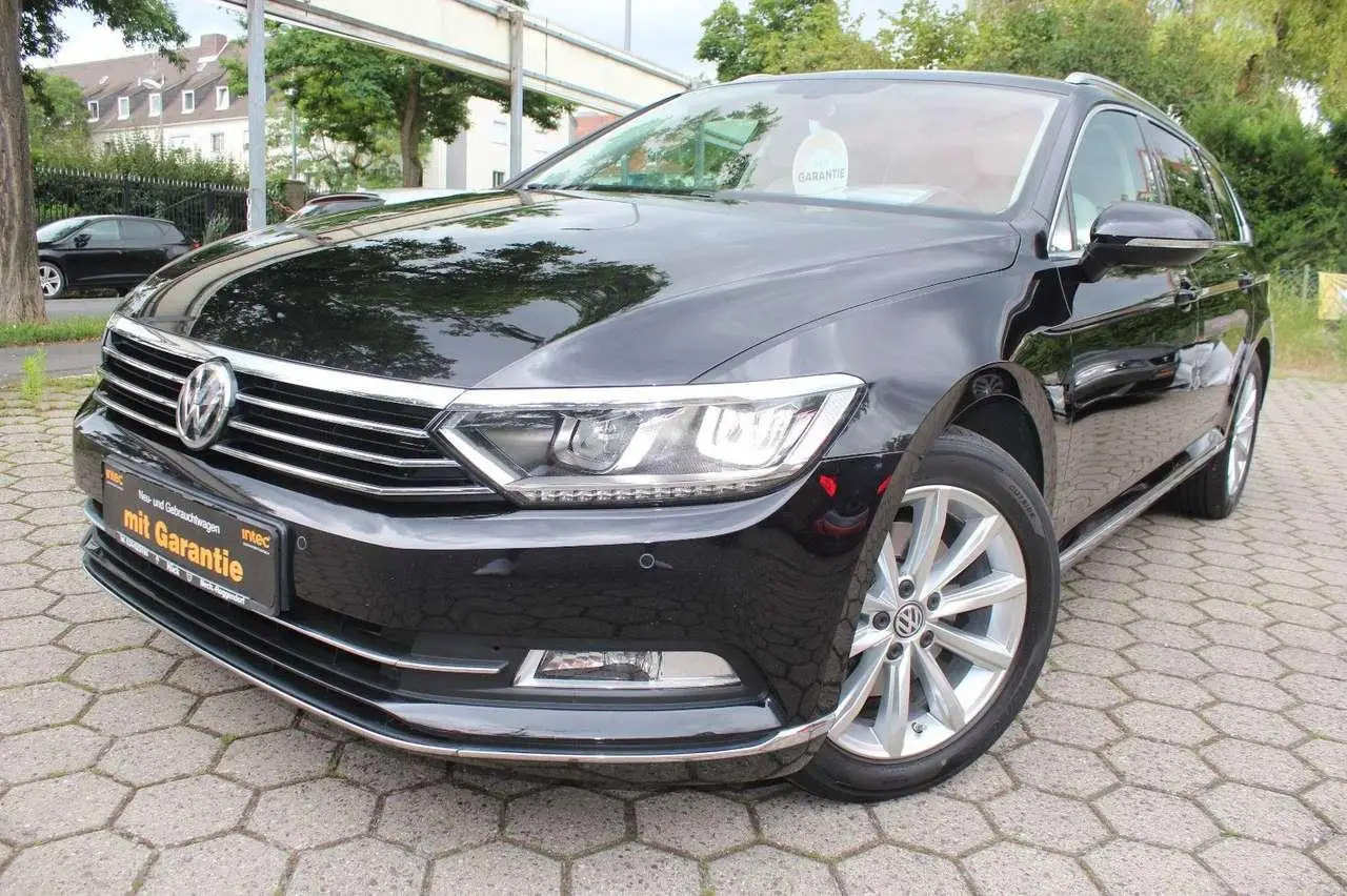 Photo 1 : Volkswagen Passat 2016 Diesel