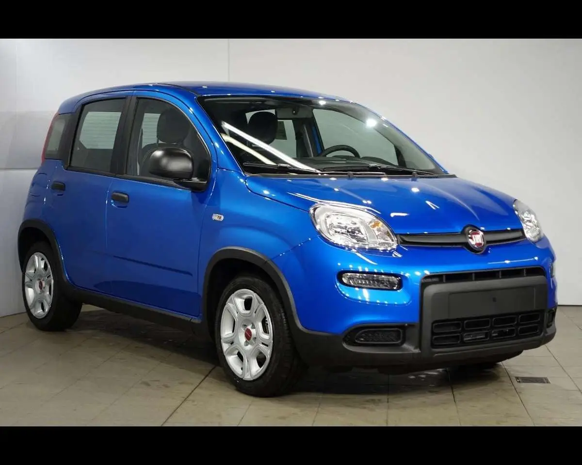 Photo 1 : Fiat Panda 2024 Hybride