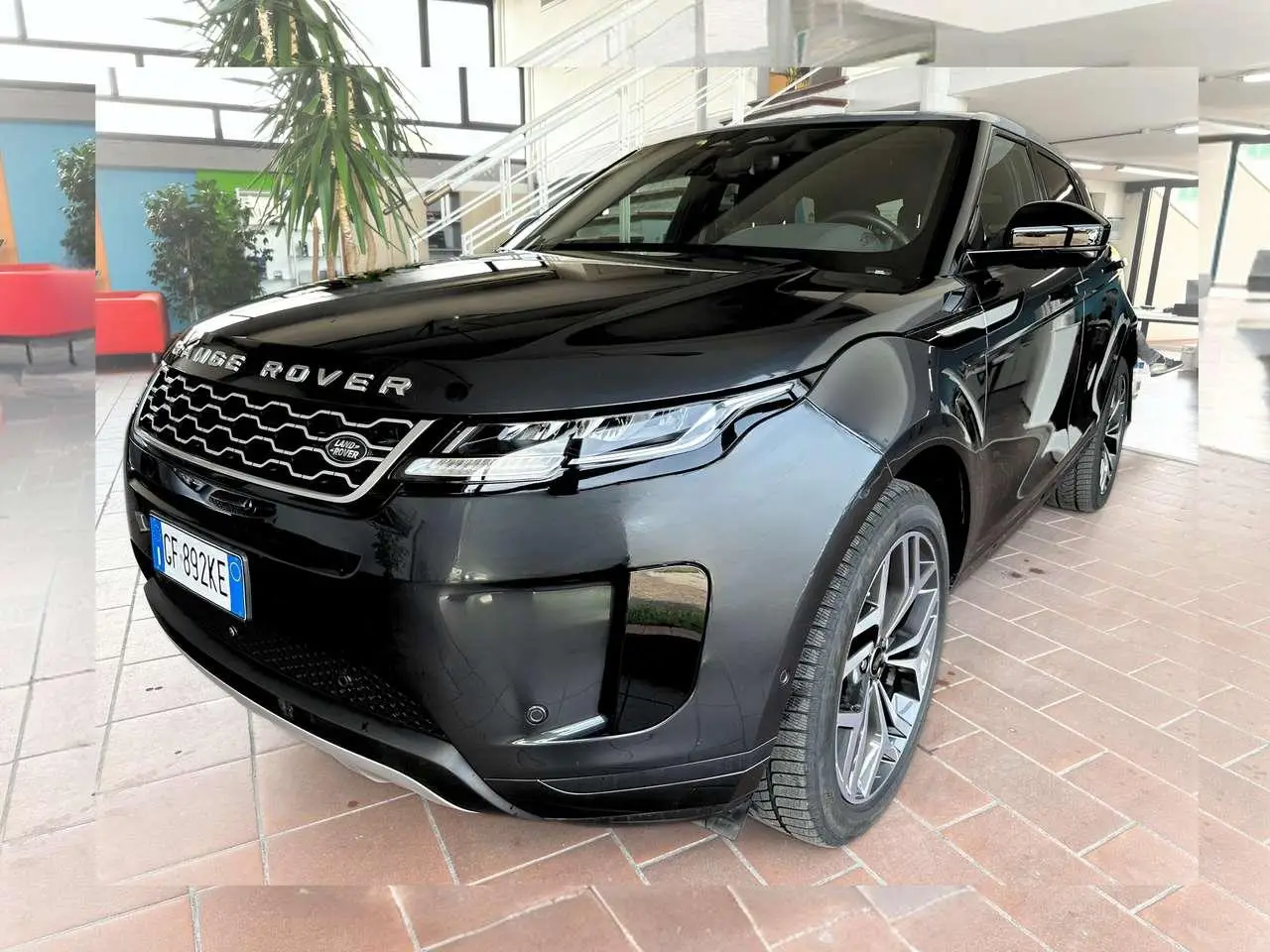 Photo 1 : Land Rover Range Rover Evoque 2021 Hybrid