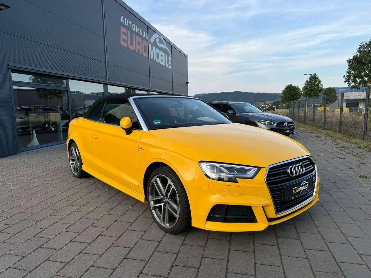 Photo 1 : Audi A3 2018 Essence